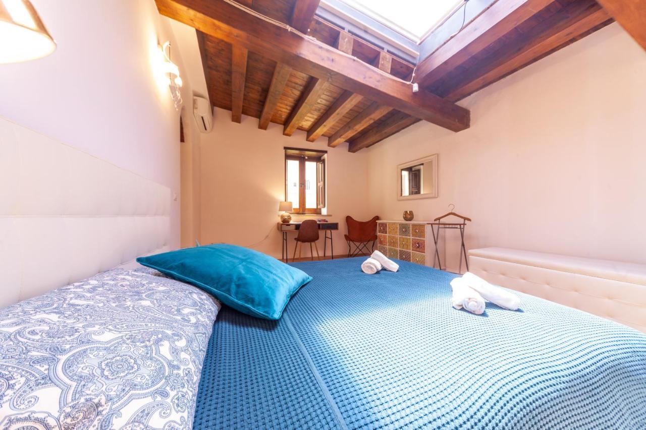 Vakalu-Piazza Duomo Charming Apartment Syracuse Ngoại thất bức ảnh